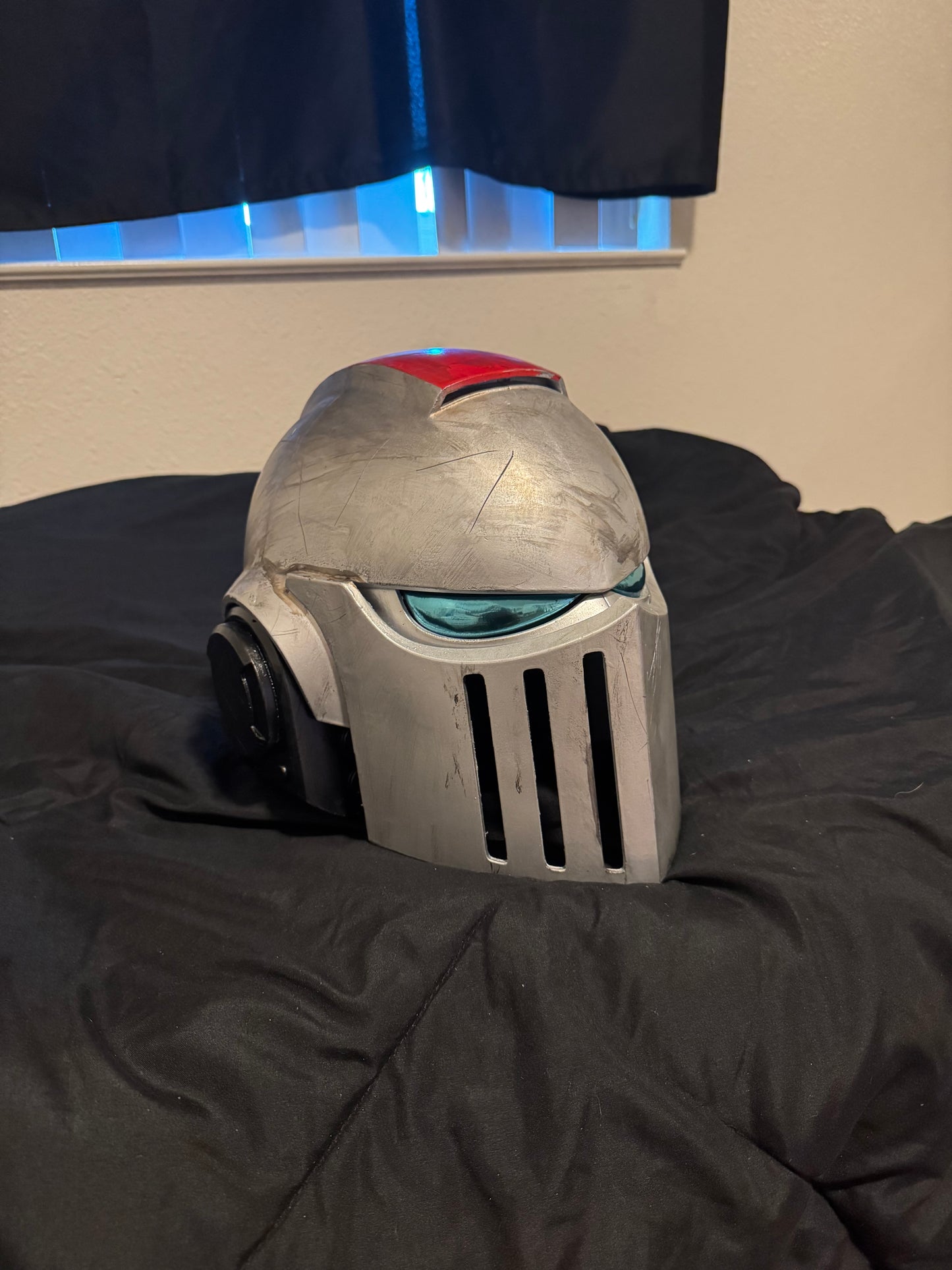 Warhammer Bulwark Style helmet