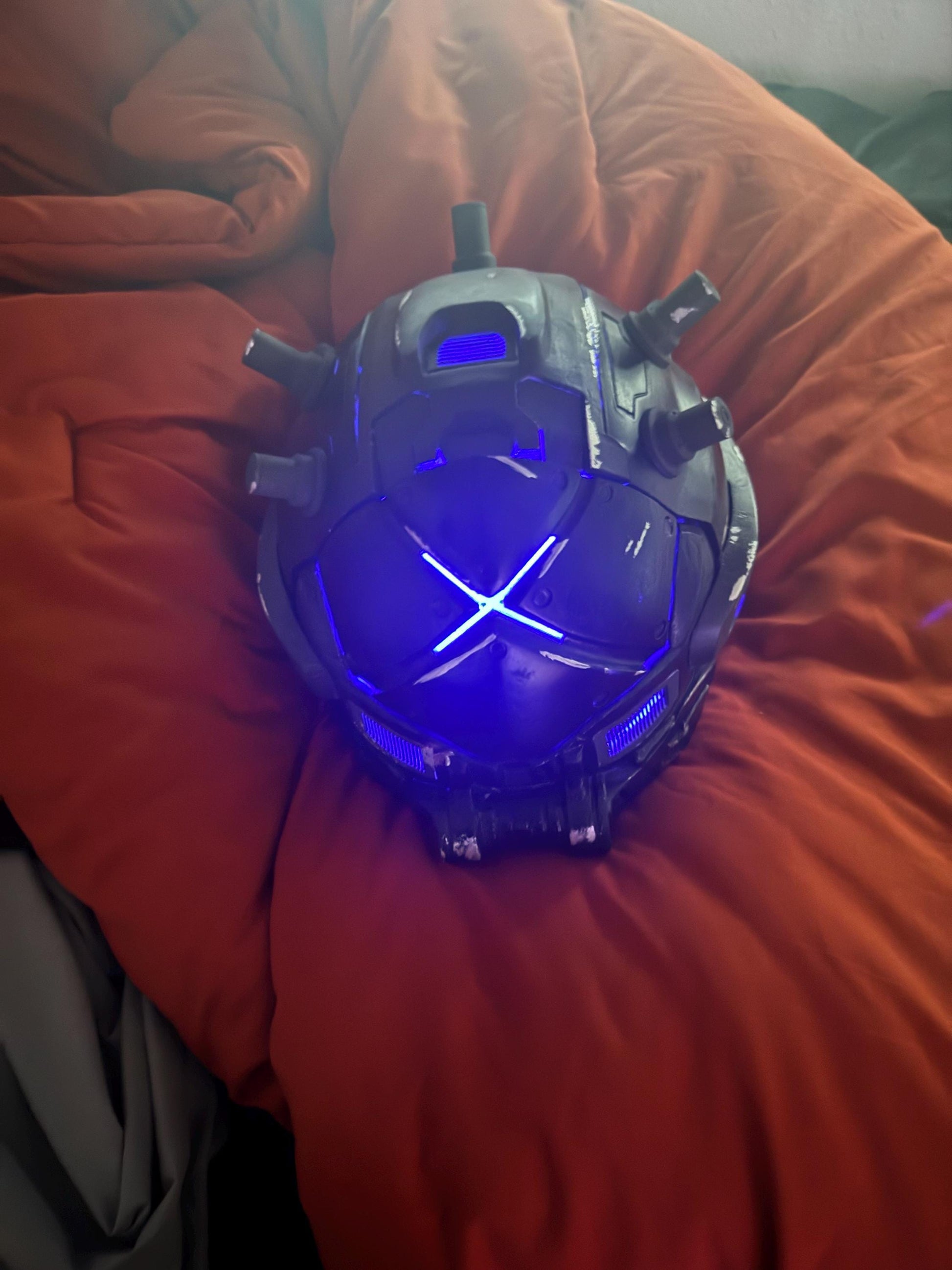 Titanfall 2 Cloak Helmet